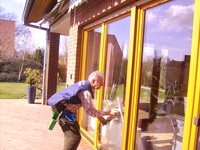 Fensterputzen durch Glasreinigung Dorenbusch