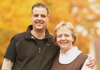 Anja & Stephan W�rle vom TeeLicht (Tee - Glas - Keramik - Holz � Kerzen), Inhaberin: Anja W�rle, Schusterstr. 8, Tel. + Fax.: 04293/786660, Mail: info@ferienwohnungen-fischerhude.de, Homepage: www.teelicht-fischerhude.de